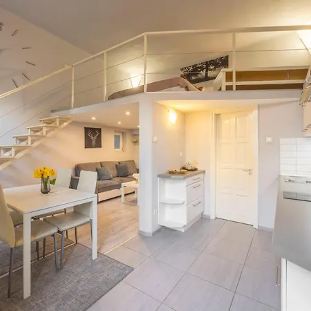 Superb Cozy Studio In The Heart Of Budapest Exterior photo